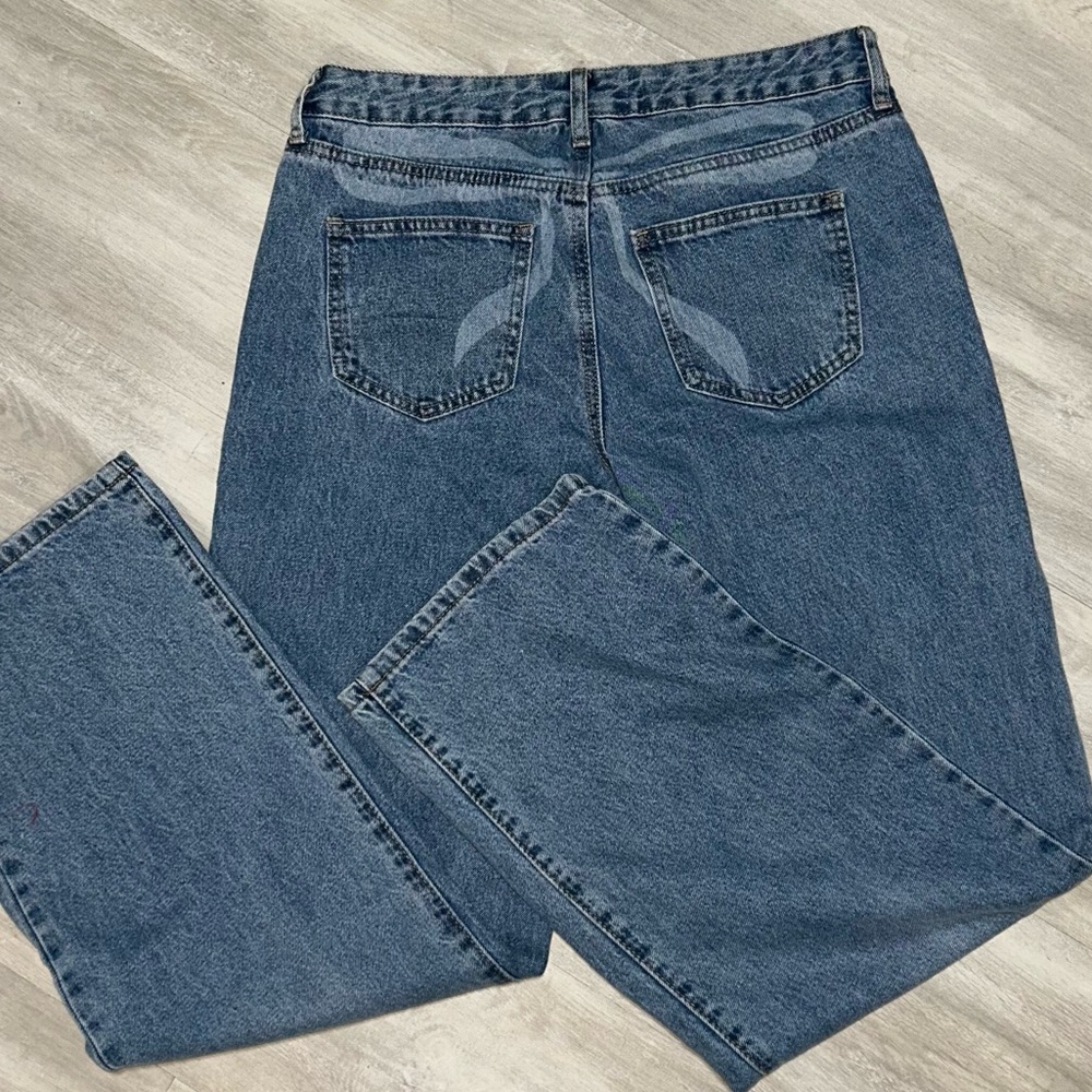 Bow 🎀 straight jeans